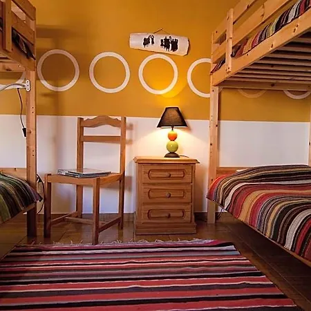 Seixe Hostal *